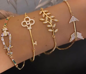 Pulseras Doradas