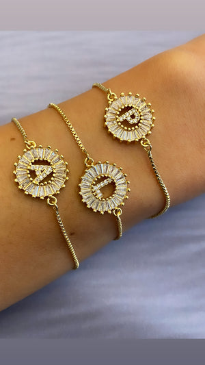 Pulsera ajustable INICIAL